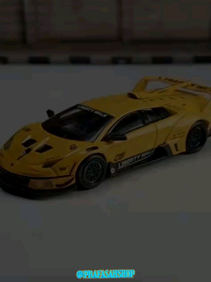 Mini GT 1135 Lamborghini Huracán GT3 Liberty Walk Yellow